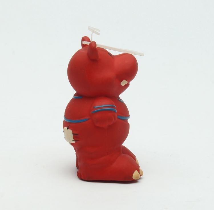 Eye Catching Latex Durable Squeaky Toys For Pit Bulls Red Hippo  Shape