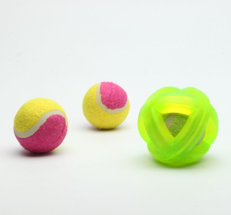Christmas Plastic Chew Toys For Dogs Indestructable Dog Fetch Ball Set