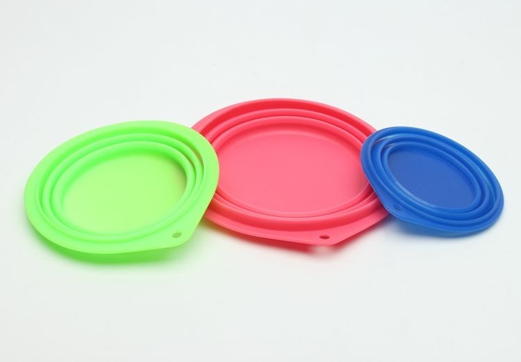 Colorful Silicone Dog Travel Water Bowl  Eco - Friendly Customized Size